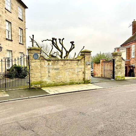 Flower Cottage By Ludlow Castle With Onsite Parking Buitenkant foto