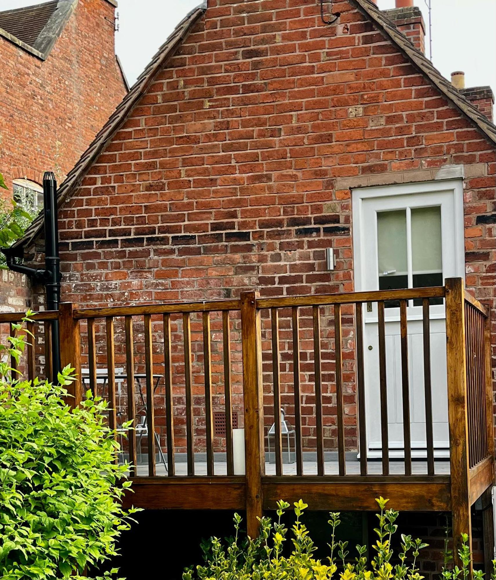 Flower Cottage By Ludlow Castle With Onsite Parking Buitenkant foto