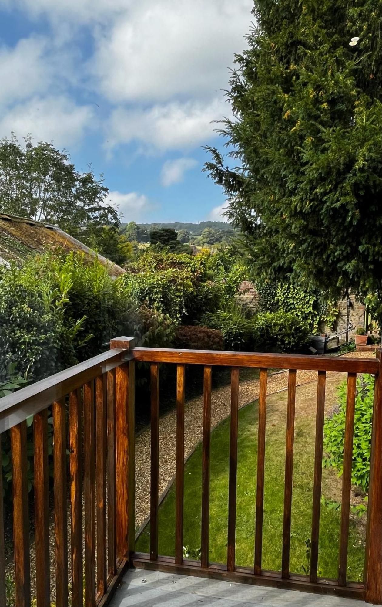 Flower Cottage By Ludlow Castle With Onsite Parking Buitenkant foto