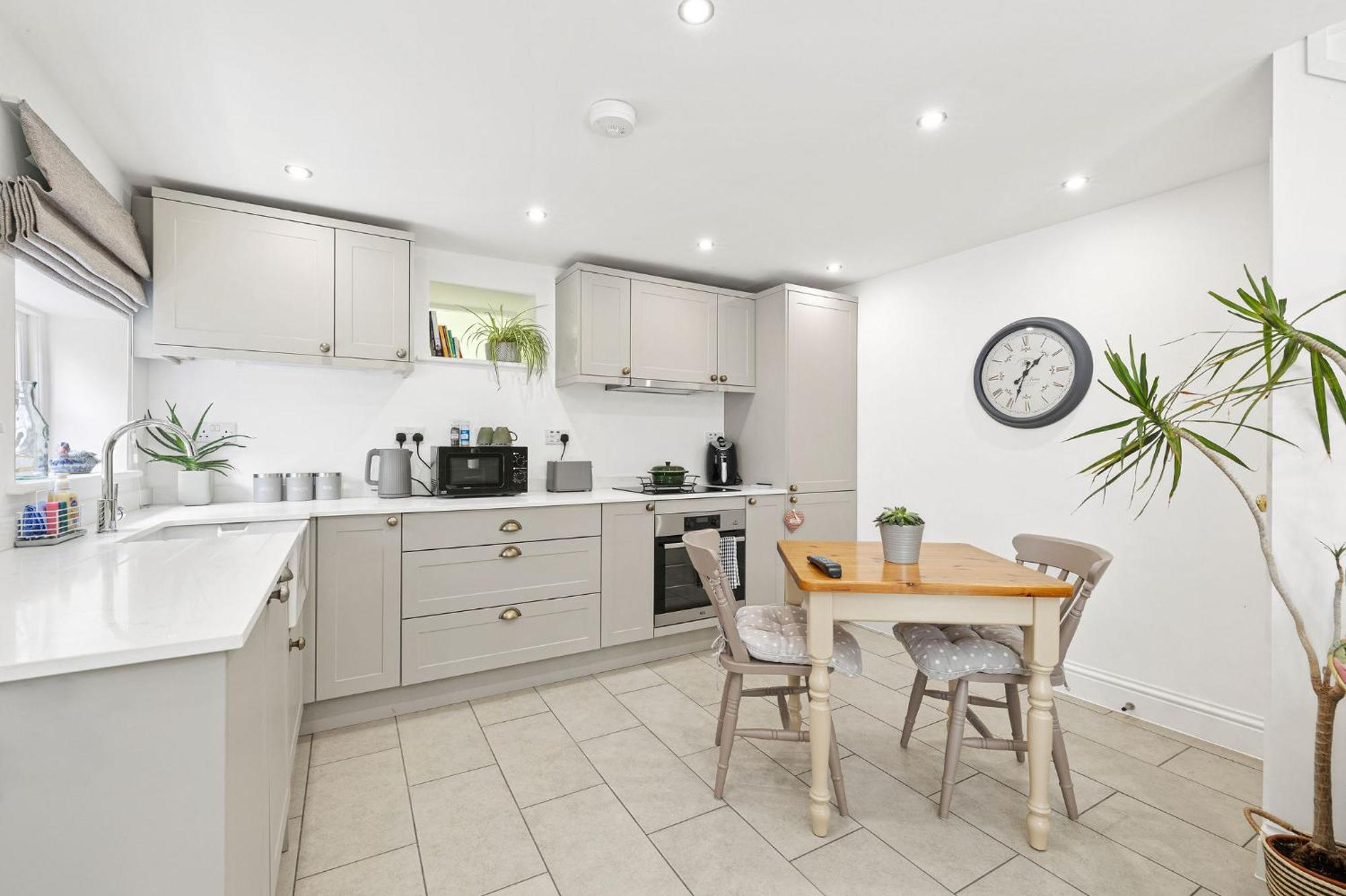 Flower Cottage By Ludlow Castle With Onsite Parking Buitenkant foto